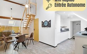 Le Duplex Moutarde, prox centre et Gare, 50m2, climatisation